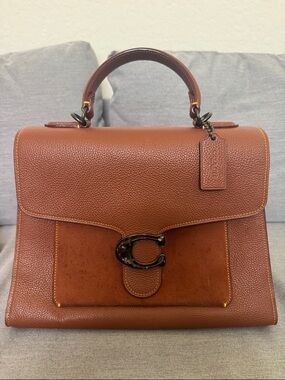 Coach tabby medium Leather Top-Handle Satchel with Signature 'C' Clasp